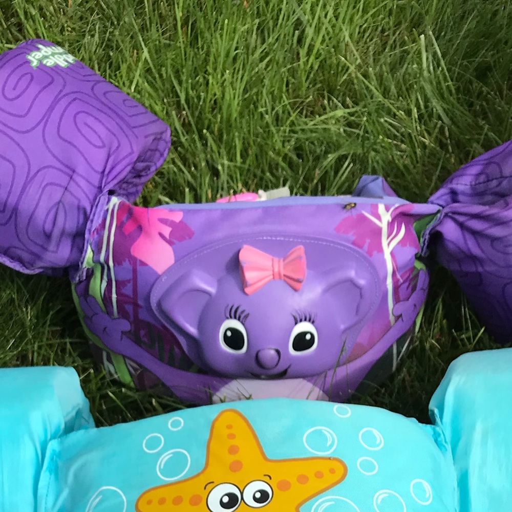 Purple puddle jumper